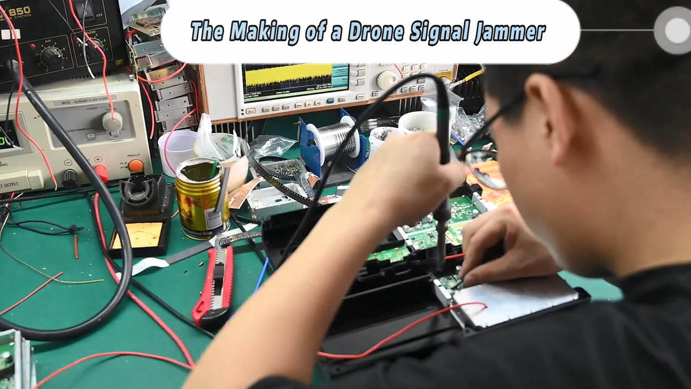 Die Herstellung eines Drohnen-Signalstörsenders